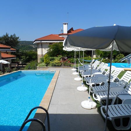 Hotel Black Stork Nisova Exterior foto