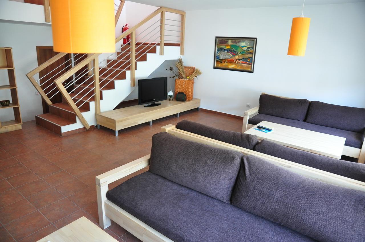 Hotel Black Stork Nisova Exterior foto