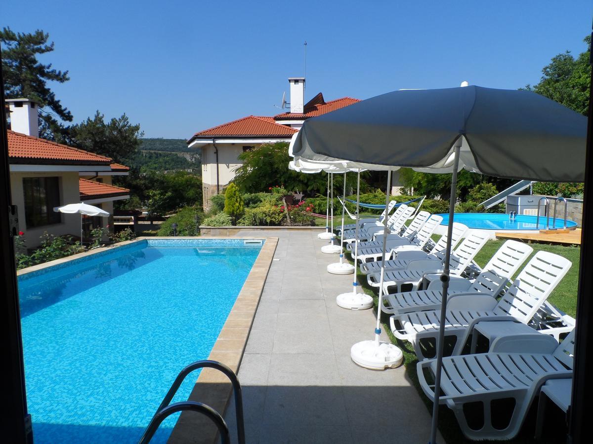 Hotel Black Stork Nisova Exterior foto
